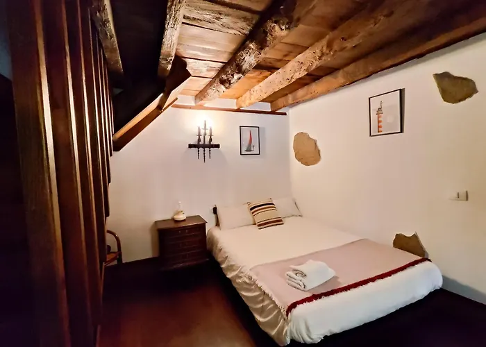 Tulia & Coworking * 로스 레알레호스